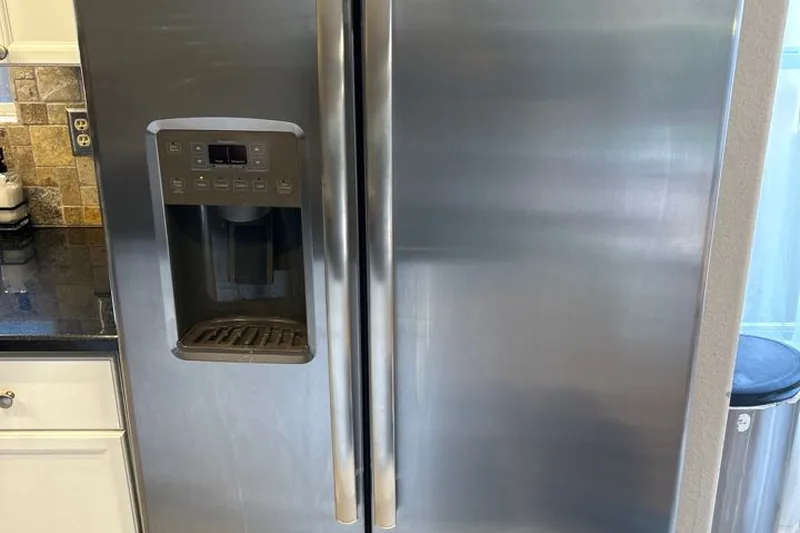 Dual-Evaporator Luxury Refrigerator